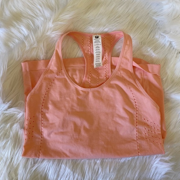 🌿HOST PICK🌿Fabletics Seamless Racerback Tank - Picture 9 of 10